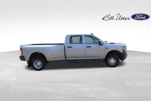 2024 RAM 3500 Tradesman Crew Cab 4x4 8' Box