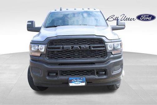 2024 RAM 3500 Tradesman Crew Cab 4x4 8' Box