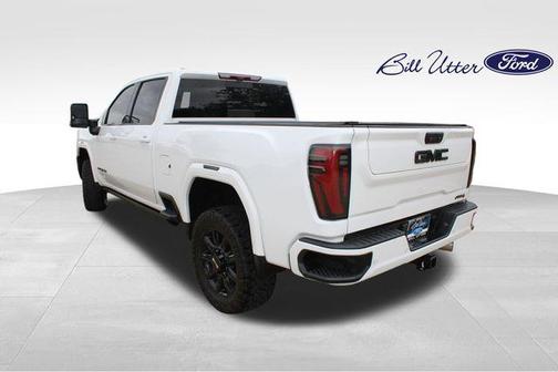 2024 GMC Sierra 2500 AT4