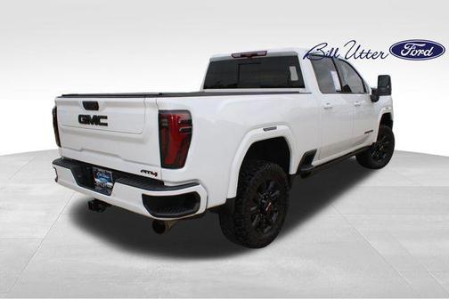 2024 GMC Sierra 2500 AT4