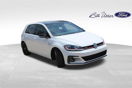 Pure White 2021 Volkswagen Golf GTI 2.0T SE DSG