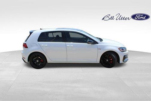 Pure White 2021 Volkswagen Golf GTI 2.0T SE DSG