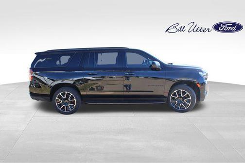 2023 Chevrolet Suburban RST