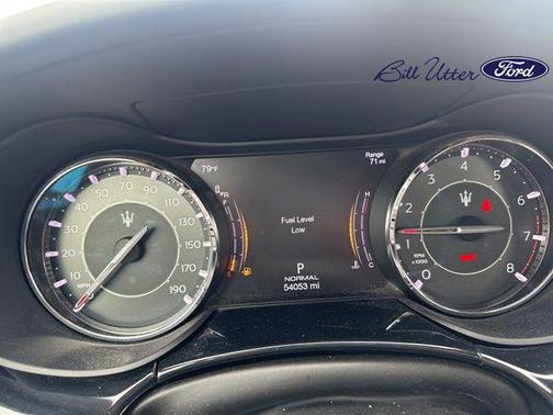 2022 Maserati Quattroporte Modena Q4