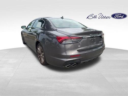2022 Maserati Quattroporte Modena Q4