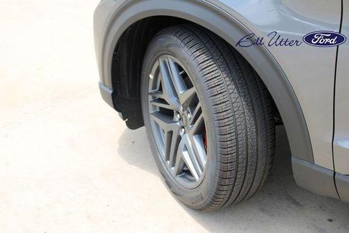 CARBONIZED GRAY METALLIC 2026 Ford Explorer ST