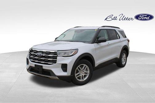 Space White Metallic 2026 Ford Explorer Active