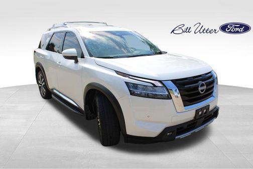 2024 Nissan Pathfinder Platinum 4WD