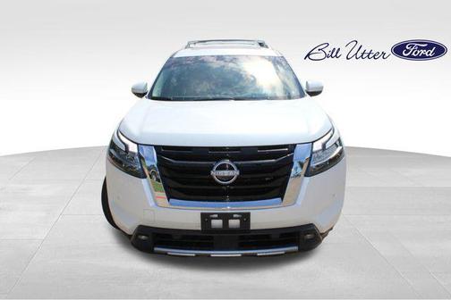 2024 Nissan Pathfinder Platinum 4WD