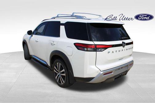 2024 Nissan Pathfinder Platinum 4WD