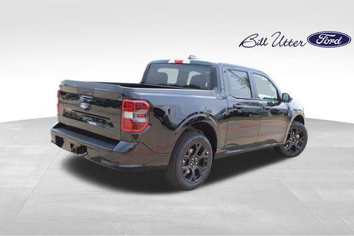 Shadow Black 2026 Ford Maverick Lobo Standard