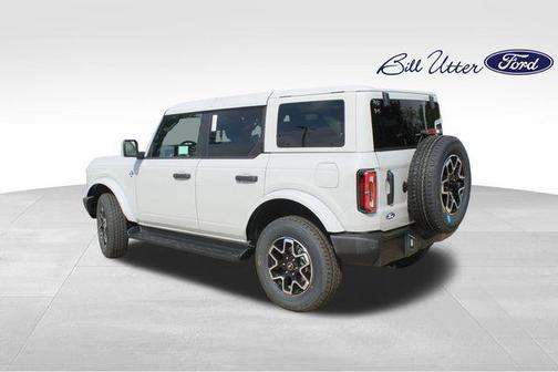 Avalanche 2026 Ford Bronco Outer Banks