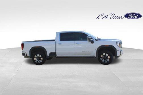 Summit White 2025 GMC Sierra 2500 Denali