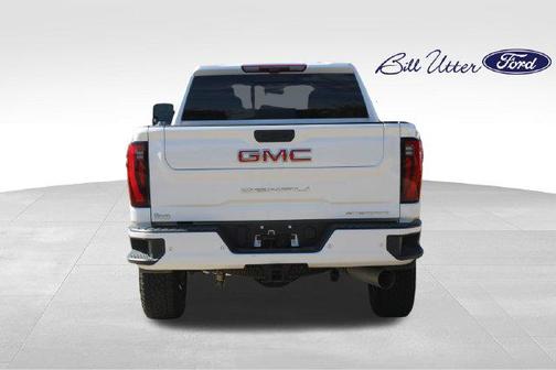 Summit White 2025 GMC Sierra 2500 Denali
