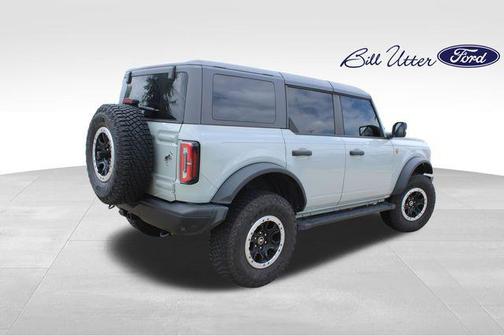 Cactus Gray 2024 Ford Bronco Badlands