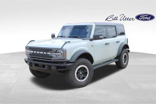 Cactus Gray 2024 Ford Bronco Badlands