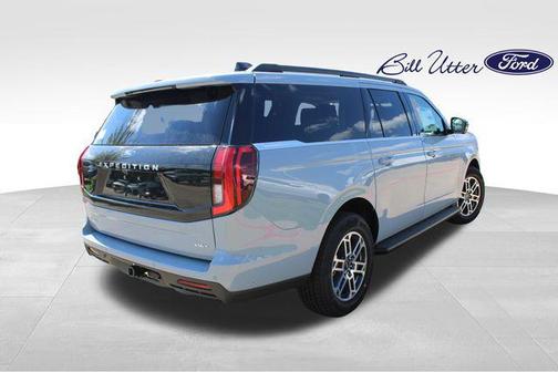 2025 Ford Expedition Max Active 4x2
