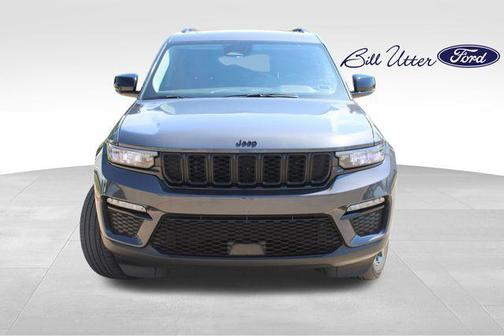 Baltic Gray Metallic Clearcoat 2023 Jeep Grand Cherokee Limited
