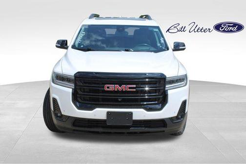 White Frost Tricoat 2023 GMC Acadia AWD SLT
