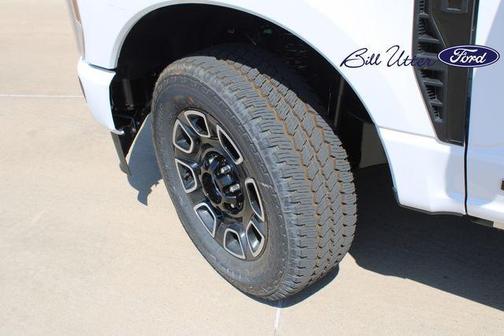 2025 Ford F-250 Platinum