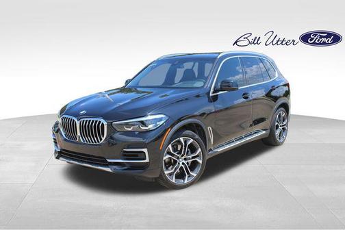 Black Sapphire Metallic 2023 BMW X5 sDrive40i