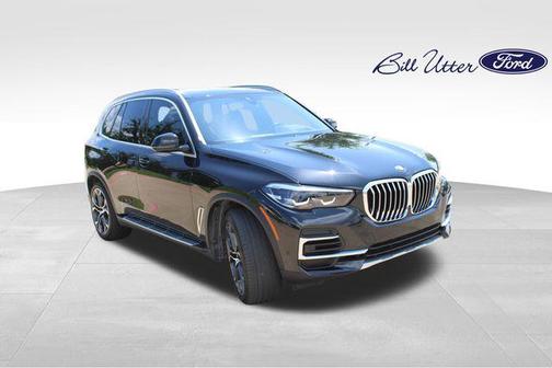 Black Sapphire Metallic 2023 BMW X5 sDrive40i
