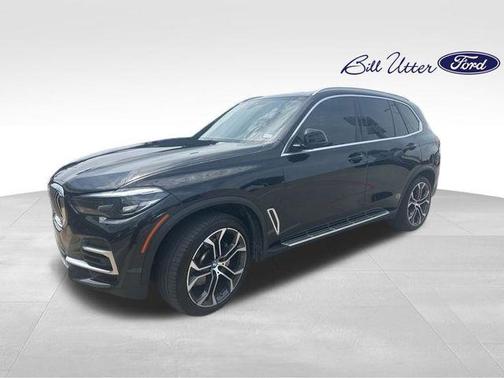 Black Sapphire Metallic 2023 BMW X5 sDrive40i