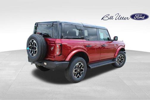 RUBY RED MET TNTD CLEARCOAT 2026 Ford Bronco Outer Banks