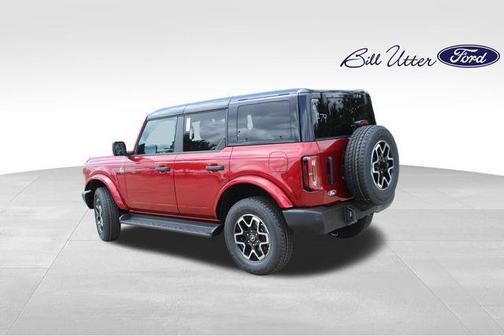 RUBY RED MET TNTD CLEARCOAT 2026 Ford Bronco Outer Banks