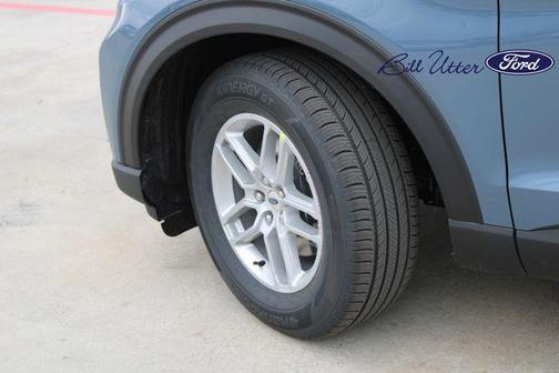 2026 Ford Explorer Active (200A)