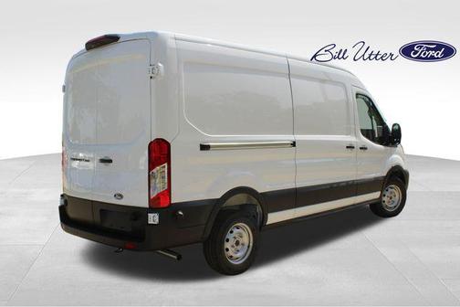 Oxford White 2026 Ford Transit-250 Base