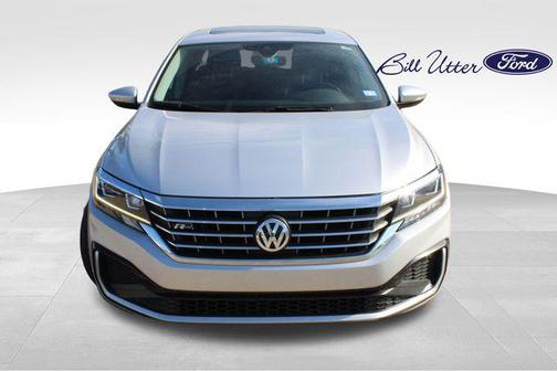 2020 Volkswagen Passat 2.0T R-Line