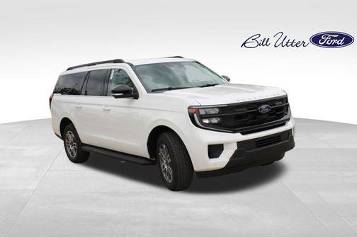 Star White Metallic Tri-Coat 2026 Ford Expedition Max Active 4x4