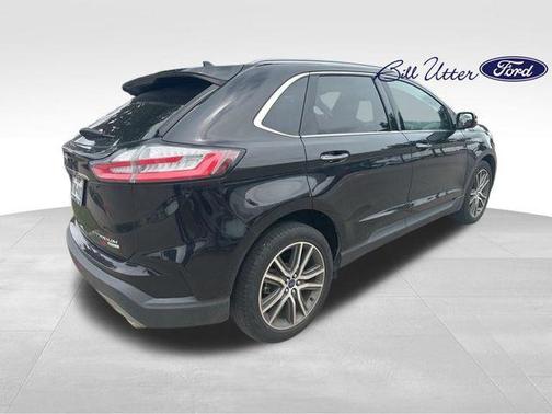 Agate Black 2020 Ford Edge Titanium