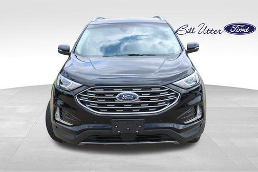 Agate Black 2020 Ford Edge Titanium
