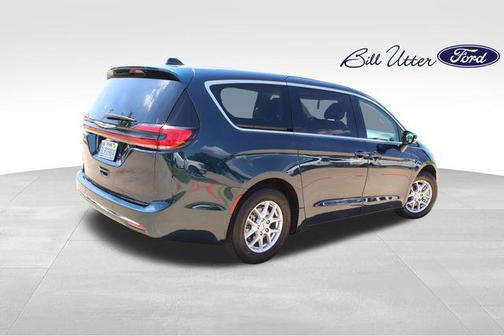Fathom Blue Pearlcoat 2024 Chrysler Pacifica Touring L