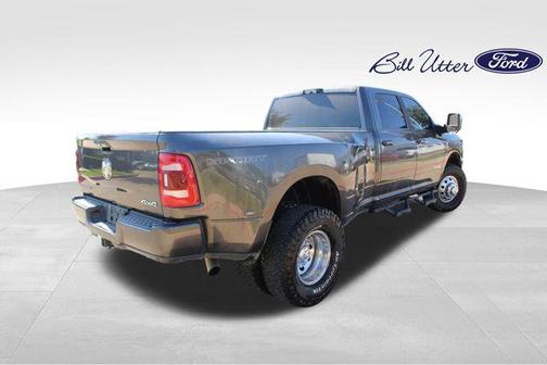 2024 RAM 3500 Big Horn Crew Cab 4x4 8' Box