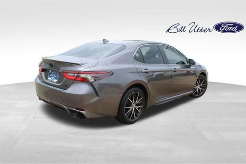 Predawn Gray Mica 2023 Toyota Camry SE