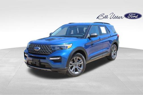 ATLAS BLUE METALLIC 2021 Ford Explorer XLT