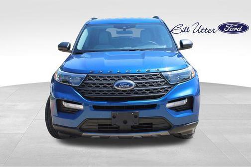 ATLAS BLUE METALLIC 2021 Ford Explorer XLT
