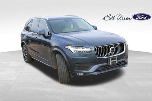 2020 Volvo XC90 T6 Momentum