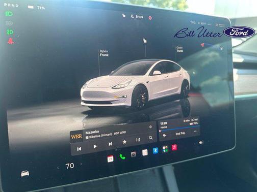 Pearl White Multi-Coat 2023 Tesla Model 3 Performance