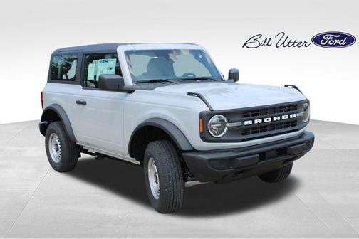 AVALANCHE GRAY 2026 Ford Bronco Base