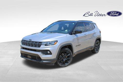 Billet Silver Metallic Clearcoat 2022 Jeep Compass Latitude