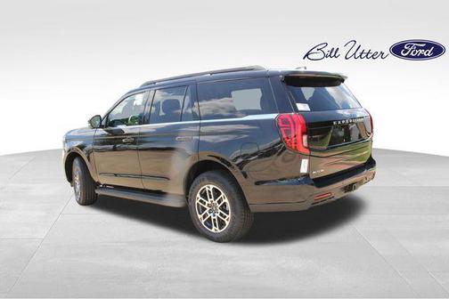 Agate Black Metallic 2026 Ford Expedition Active