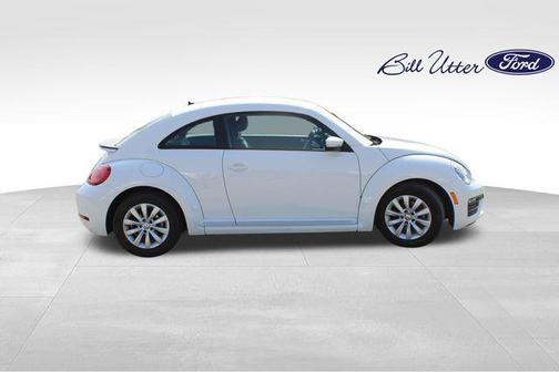 2019 Volkswagen Beetle 2.0T S