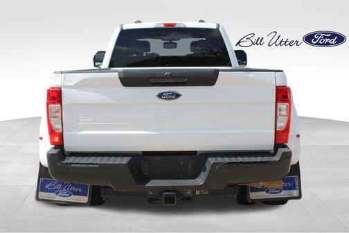 Oxford White 2022 Ford F-350 XL