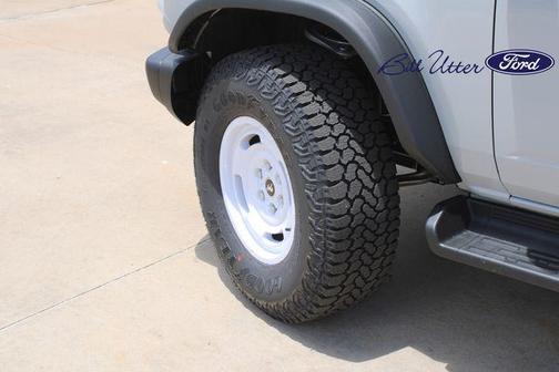 AVALANCHE GRAY 2026 Ford Bronco Heritage Edition