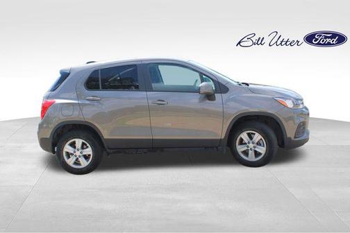 Stone Gray Metallic 2021 Chevrolet Trax LS