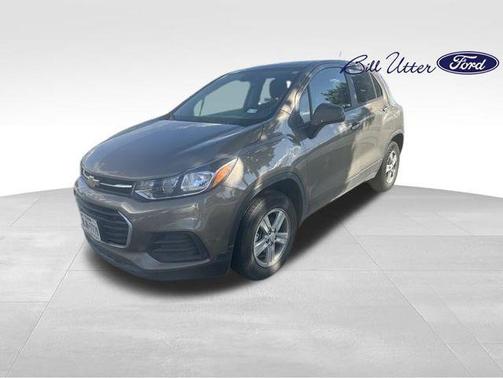 Stone Gray Metallic 2021 Chevrolet Trax LS